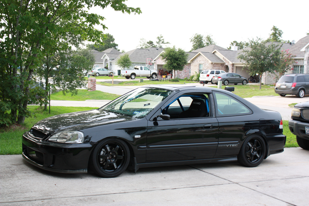 Honda Civic EM1 TE37s nicely stanced without being crazy low 